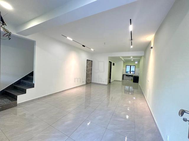 NewlyReno Freehold NonBumi House 2Sty Teres Bandar Bukit Puchong Utama 2