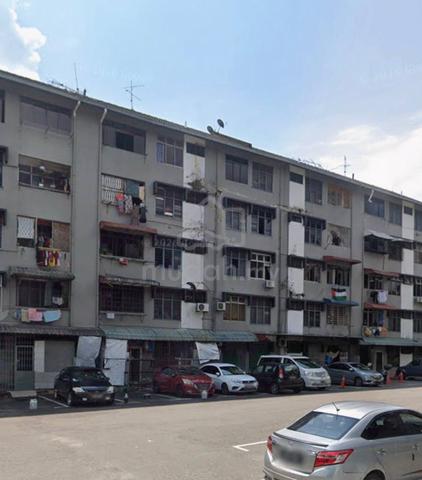 Pangsapuri Impian Stulang 1
