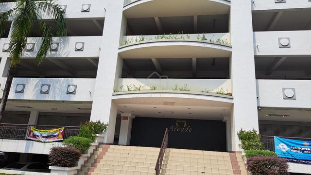 Ridzuan Condominium Shop lot Arcade for Rent 1