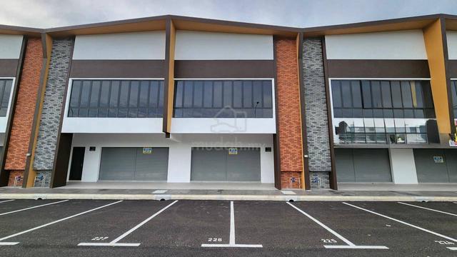 {New + Nice Location} Shop Lot Nadi Ecohill 2, Semenyih, Selangor 1