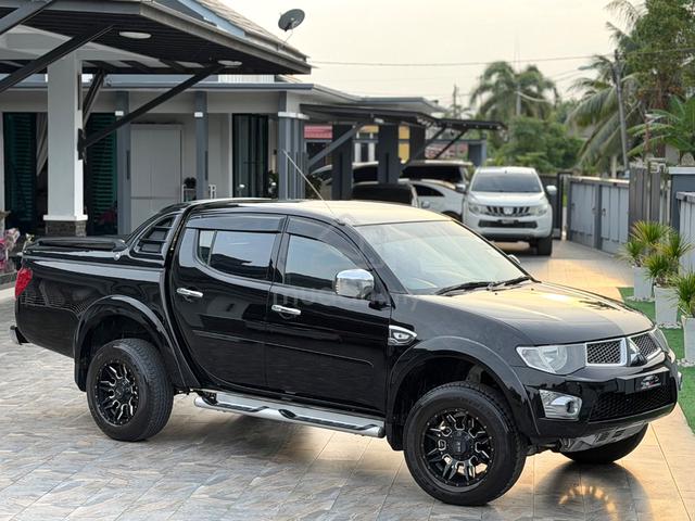 2012 Mitsubishi TRITON 2.5 VGT (A) TIPTOP AAA+++ - 1