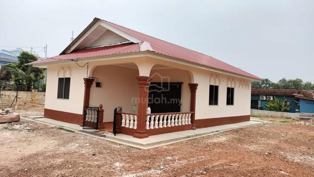 Rumah sewa kg tun razak ayer keroh Melaka 1