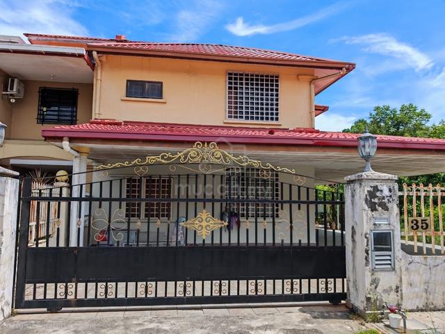 Taman Ujana Kingfisher / double storey terrace / corner house 1
