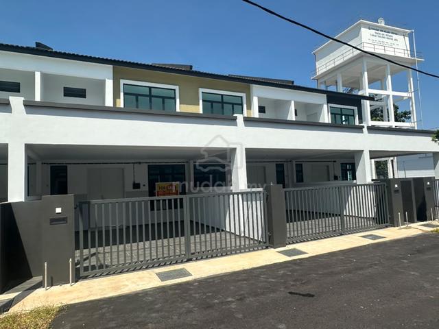 Freehold"Bumi lot" Double Storey Teres@Tanjong Minyak/Bukit Rambai 1
