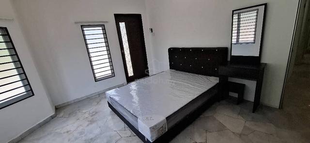 Fully Furnished Selangor Klang Room For Rent 1