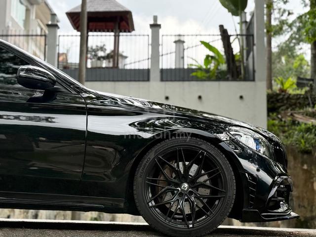 Mercedes Benz C300 2.0 AMG LINE/CHINESE OWNER - 4