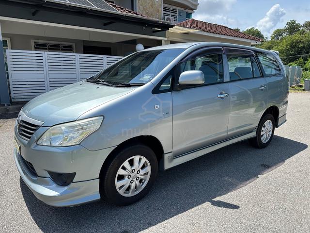 2012 Toyota INNOVA 2.0 E (A) - 2