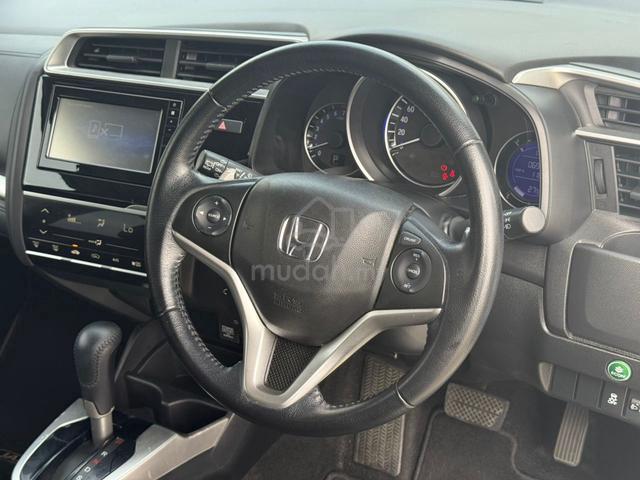Honda JAZZ V 1.5L (A) FREE WARRANTY - 3