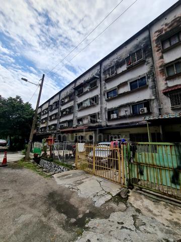 Flat sepadu Taman united 1
