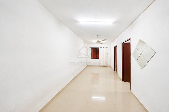 Apartment Lestari (Damansara Damai) 1
