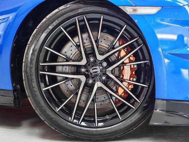 2023 Nissan 3.8 GT-R R35 Black Edition GTR RECARO - 5