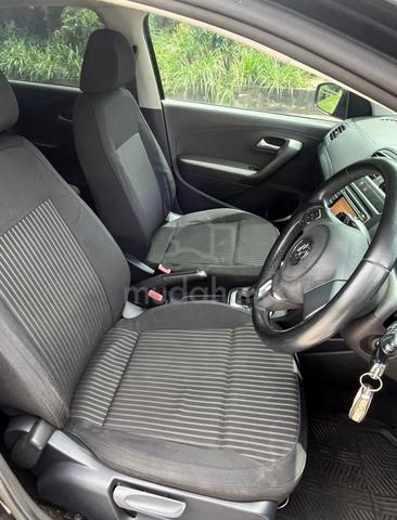 2014 Volkswagen POLO Hatchback 1.6(a) fullloancash - 5