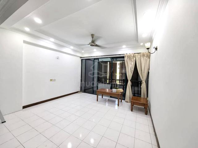 Bellisa Court 3