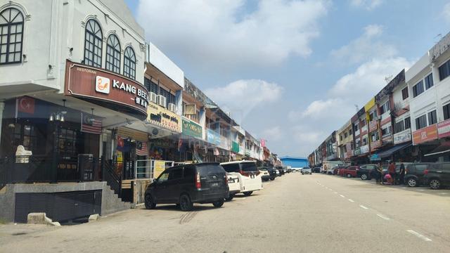 Jalan Dedap 7 Shop for sale 1