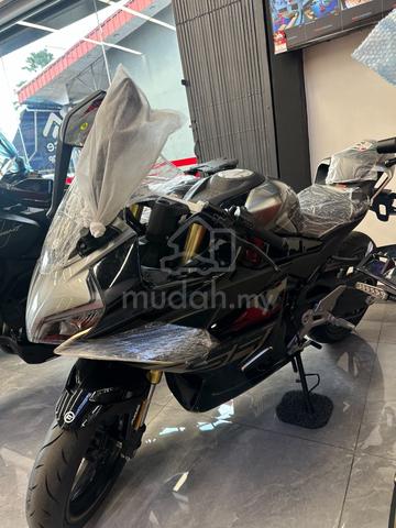 Carousel Image
