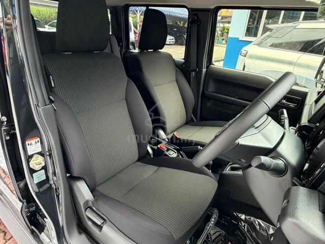 2025 Suzuki JIMNY 1.5 NOMADE 5 DOOR READY STOCK 15 - 4