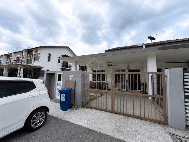 ENDLOT + FREEHOLD- 1 Storey Terrace Jalan Pipit, Teluk Panglima Garang 1