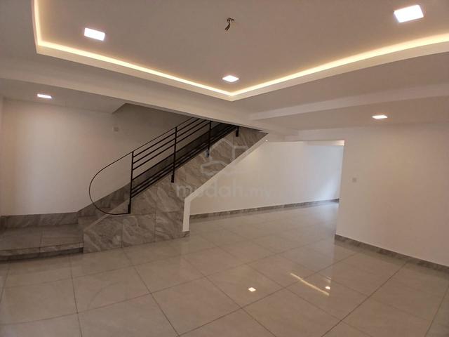 Mahkota Cheras Double Storey 20x65 New Renovated 1
