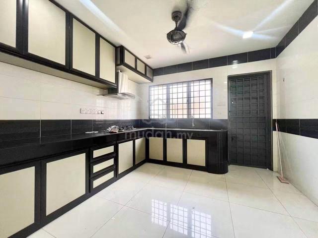 Full Loan, Renovated, 2 sty House, Bandar Teknologi Kajang 1