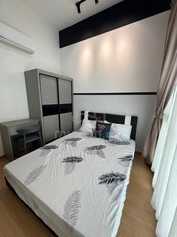 Paragon Residence Straits View Room For Rent 10mins to Ciq Jb 1