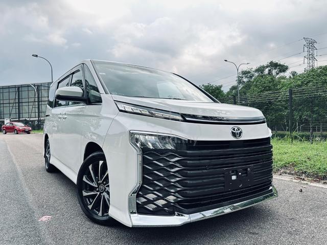 2023 Toyota VOXY 2.0 S-Z (A) 8K MILEAGE 7Y WARRANT - 1