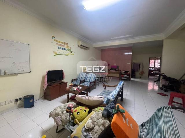 Bukit Tinggi 2 Klang 2 Storey House 22x75 partially Furnished 4