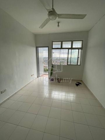 Villa Krystal Apartment, Bandar Selesa Jaya, Skudai, Partially Furnish 1