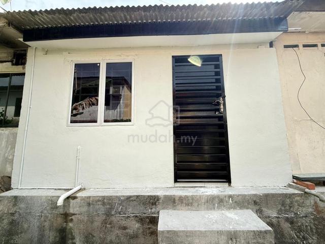 Taman Skudai Baru Johor freehold Below Market House for sale 1
