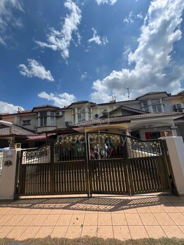 Bukit Tinggi Terrace House Opposite Field 4R4BR fully extended 1