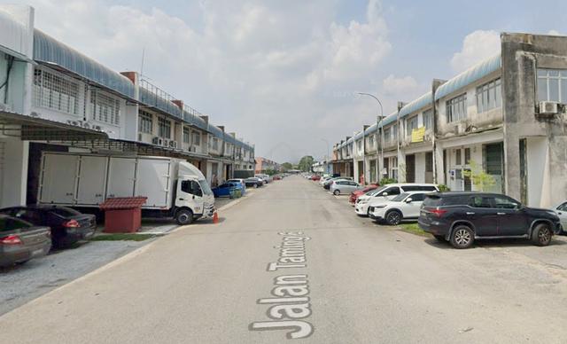 Freehold 1.5 Storey Terrace Factory @Taming Jaya - 3,487 sqft 30x80 1
