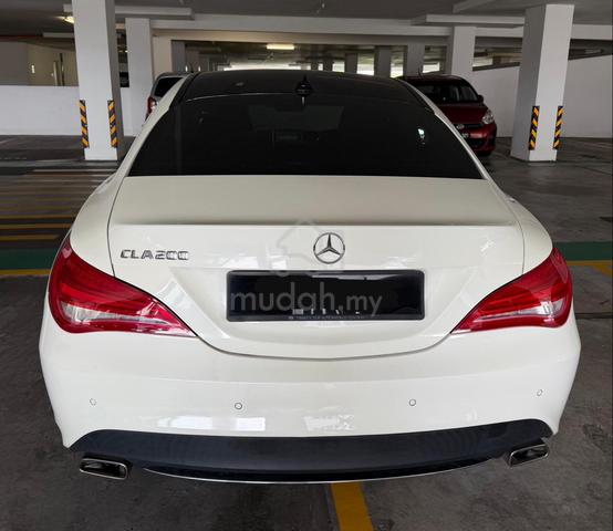 2016 Mercedes Benz CLA200 (CBU) 1.6 (A) - 4