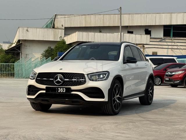 2019 Mercedes Benz GLC300 2.0 9 SPEED 4MATIC - 1