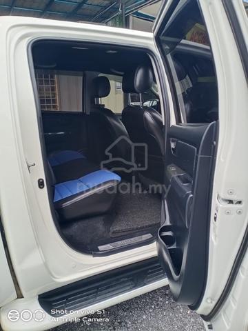 2015 Toyota HILUX 3.0 G TRD SPORTIVO MY14 KUN26R - 4