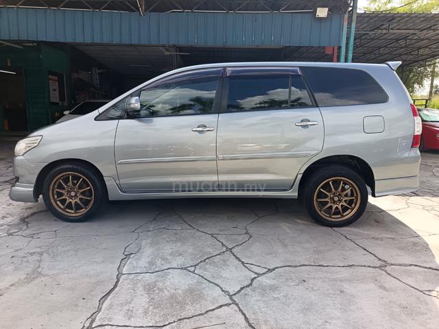 2012 Toyota INNOVA 2.0 G (A) - 5