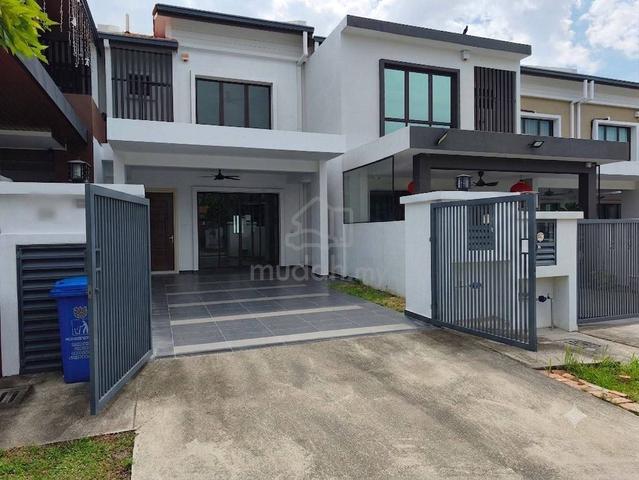 FACING PLAYGROUND ‼️ 2 Storey Fleita Alam Impian 1