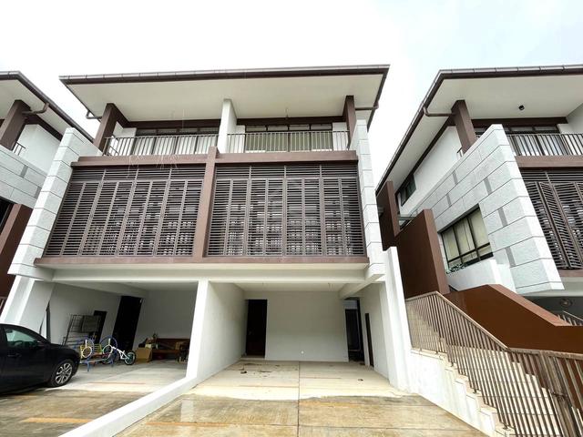 3 Storey Terrace House The Mulia Residence Phase 2 Cyberjaya 1