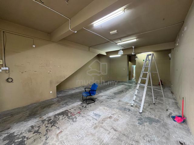 KEPALA BATAS GROUND FLOOR SHOP LOT FOR RENT|HOT AREA|FACING MAIN ROAd 1