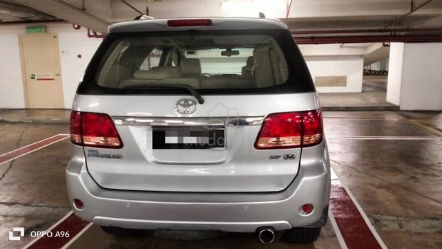 2006 Toyota FORTUNER 2.7 V Petrol (A) - 2