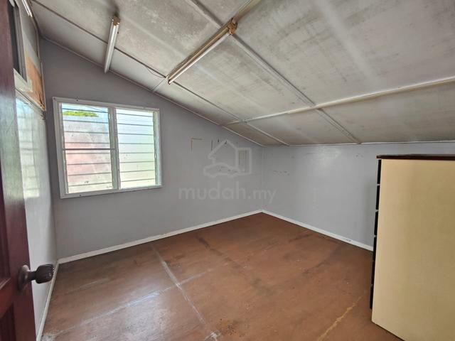 【FREEHOLD CORNER】 Bukit Baru 1 Storey House with Big Empty Land Sale 1