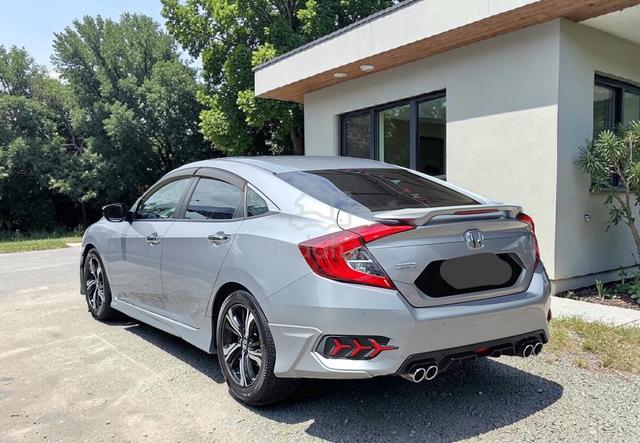 2017 Honda CIVIC 1.5 TC-PREMIUM (A) FULL LOAN - 3