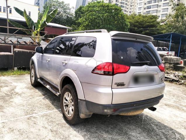 Mitsubishi PAJERO 2.5 (A) 2013 / 2014 Diesel Green - 3