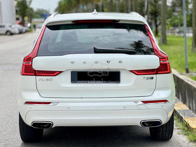 2019 Volvo XC60 2.0 T8 INSCRIPTION PLUS BOWERS & W - 4