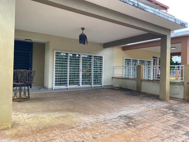 Good Used Double Storey SemiD Symphony Seremban 2 Height N9 1