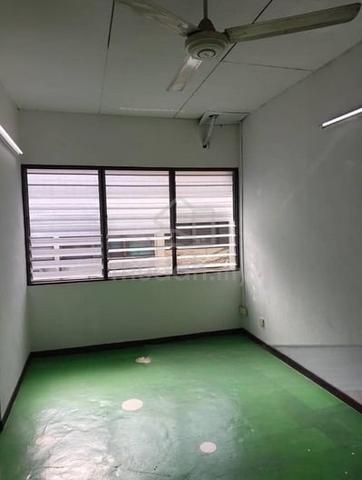 1st floor shoplot greenlane island grade jelutong 1200sf rare nice 5