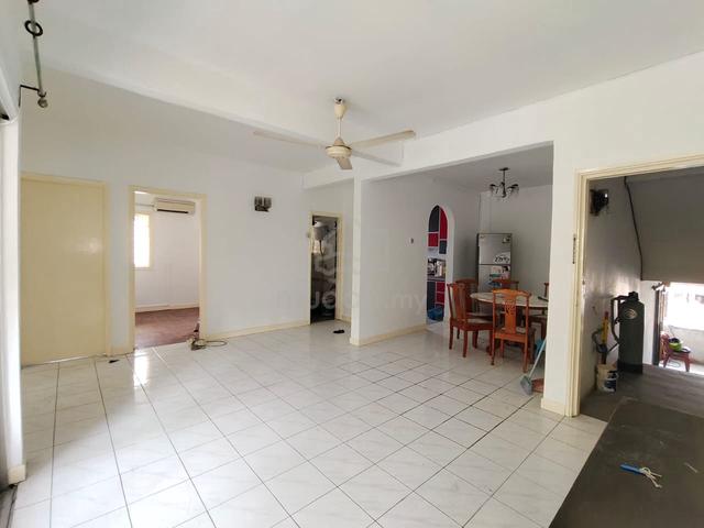 Sri Cempaka (Puchong) 1