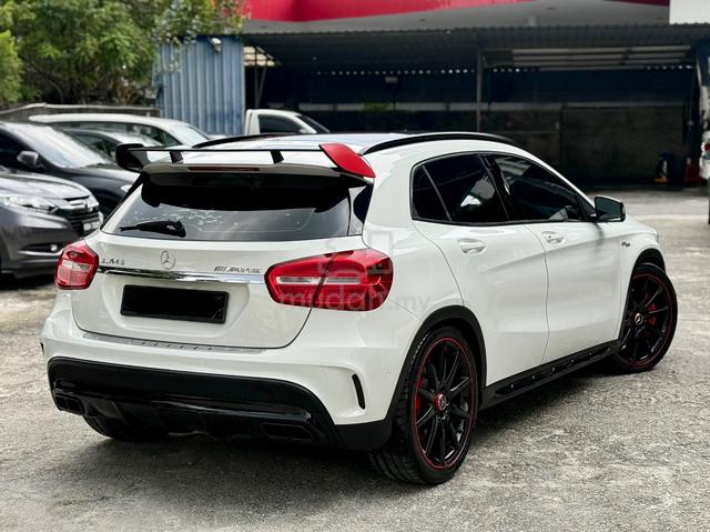 2015 Mercedes Benz GLA45 AMG 4MATIC 2.0 OFFER - 2