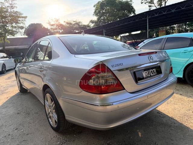 Mercedes Benz E-CLASS 1.8 200 K ELEGANCE-19 - 5