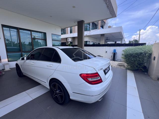 Mercedes Benz C250 Elegance BlueEfficiency - 4