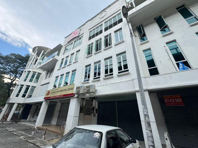 Pusat Perniagaan Raja Uda Ground Floor+ Mezz Floor Unit Looking Tenant 1
