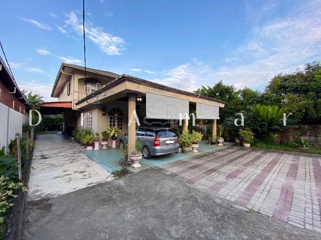 Banglo 2 Tingkat Tepi Jalan Utama Untuk Dijual Partially Furnished 1